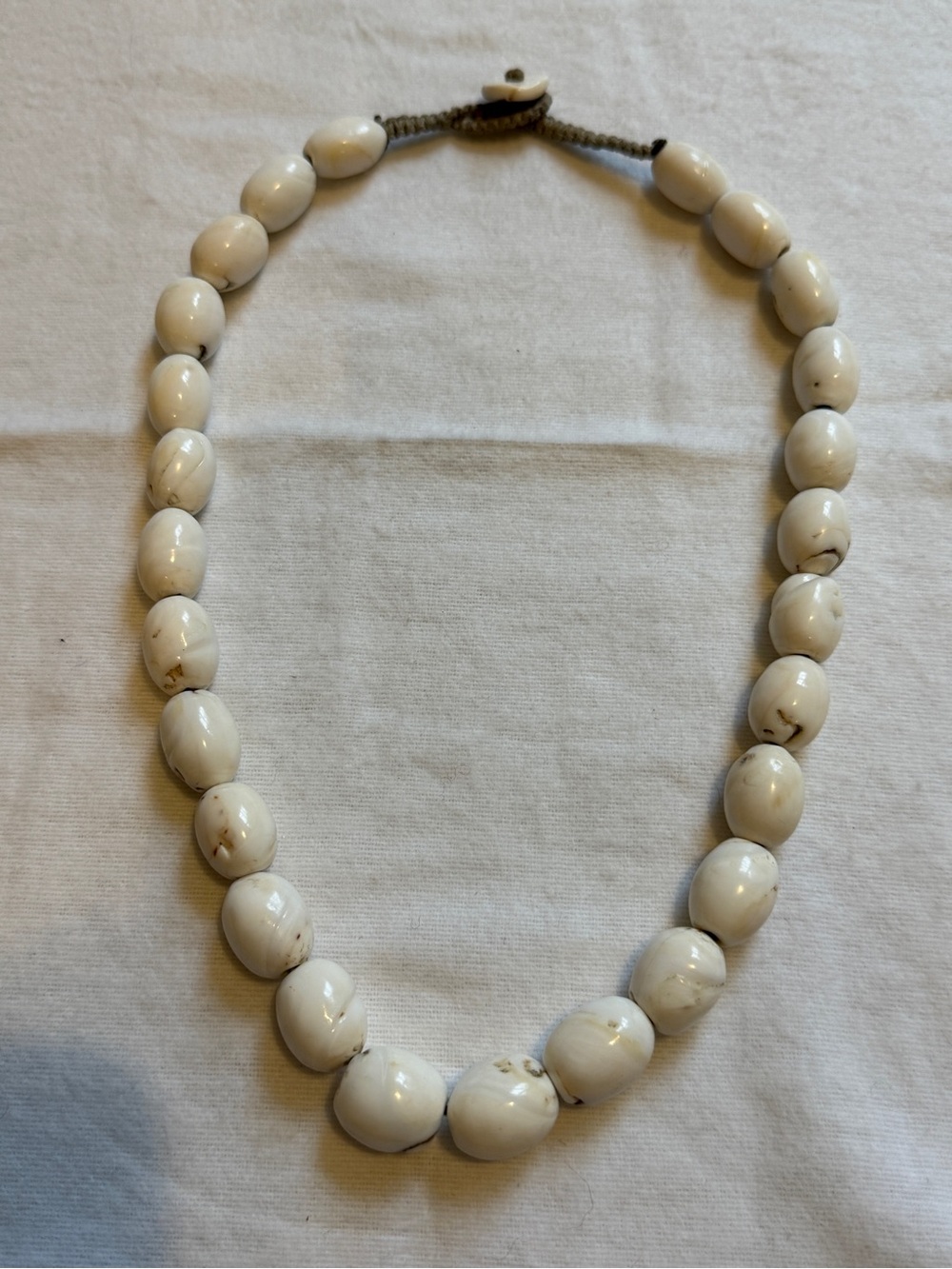 Classic White Beaded Women's Necklace - Elegant Neutral Jewelry